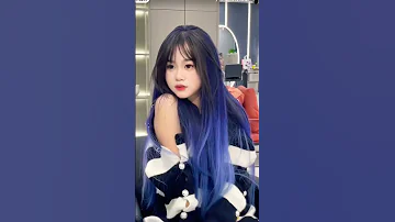 Asian girl haircuts hair dye blue color straightener hair long straight hair cute Japanese style