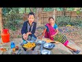 Natural life in village collecting yam  cooking  eating lunch  tha phuoi songwi chalaimani  vlog