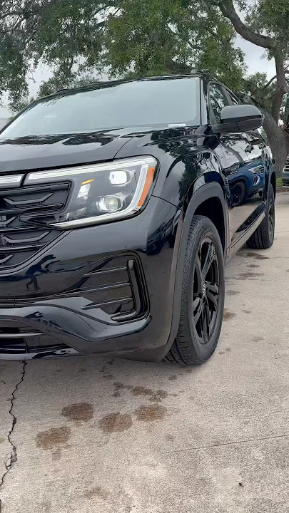 Blacked out 2025 VW Atlas R-Line 🖤 #vw #atlas #suv #volkswagen #vwusa #blackcar #germancars