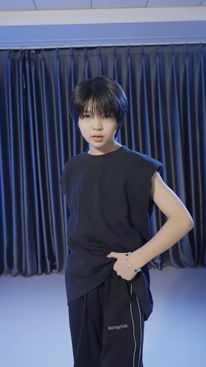 Download lagu A2O MAY ‘Under My Skin’ Challenge “A2O Rookies LTB JIAYI” Version