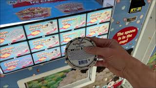 Mini Melts (Dippin Dots) Ice Cream Vending Machine! Buying Cookies and Cream
