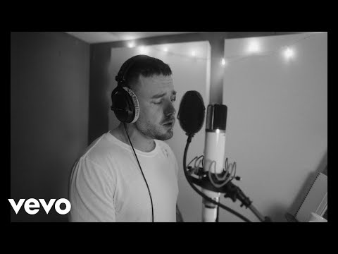 Смотреть клип Liam Payne - Teardrops