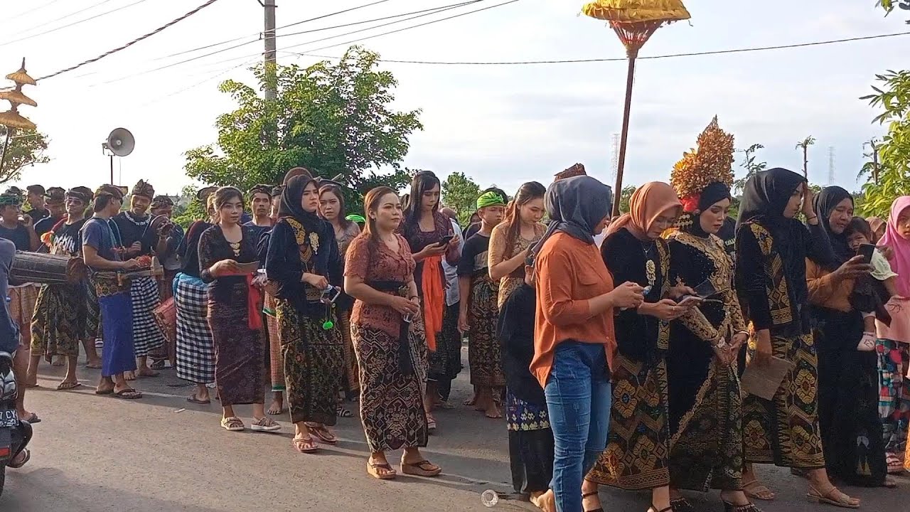 Nyongkolan di Peseng Bersama Gendang Beleq dan Ale Ale