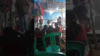 Cintabelajar Nyanyidangdut