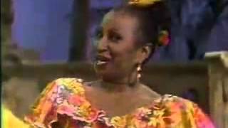 Celia Cruz - ZunZun Babae