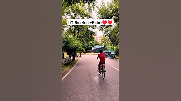 Vibes During Rain at IIT Roorkee🔥🔥.#shorts #iit #iitroorkee #iitbombay #iitdelhi #rain #iitian #iitr