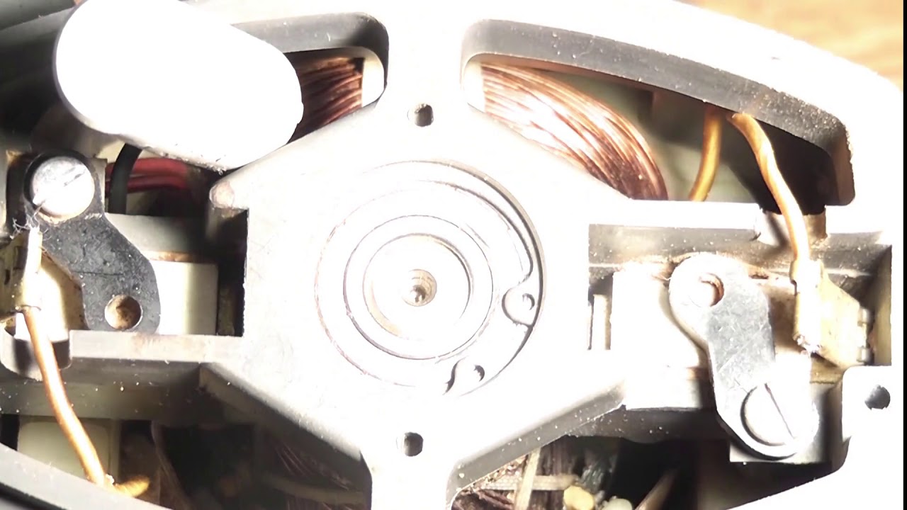ELU MOF98 Router & MultiCo PM 12 Morticer - YouTube