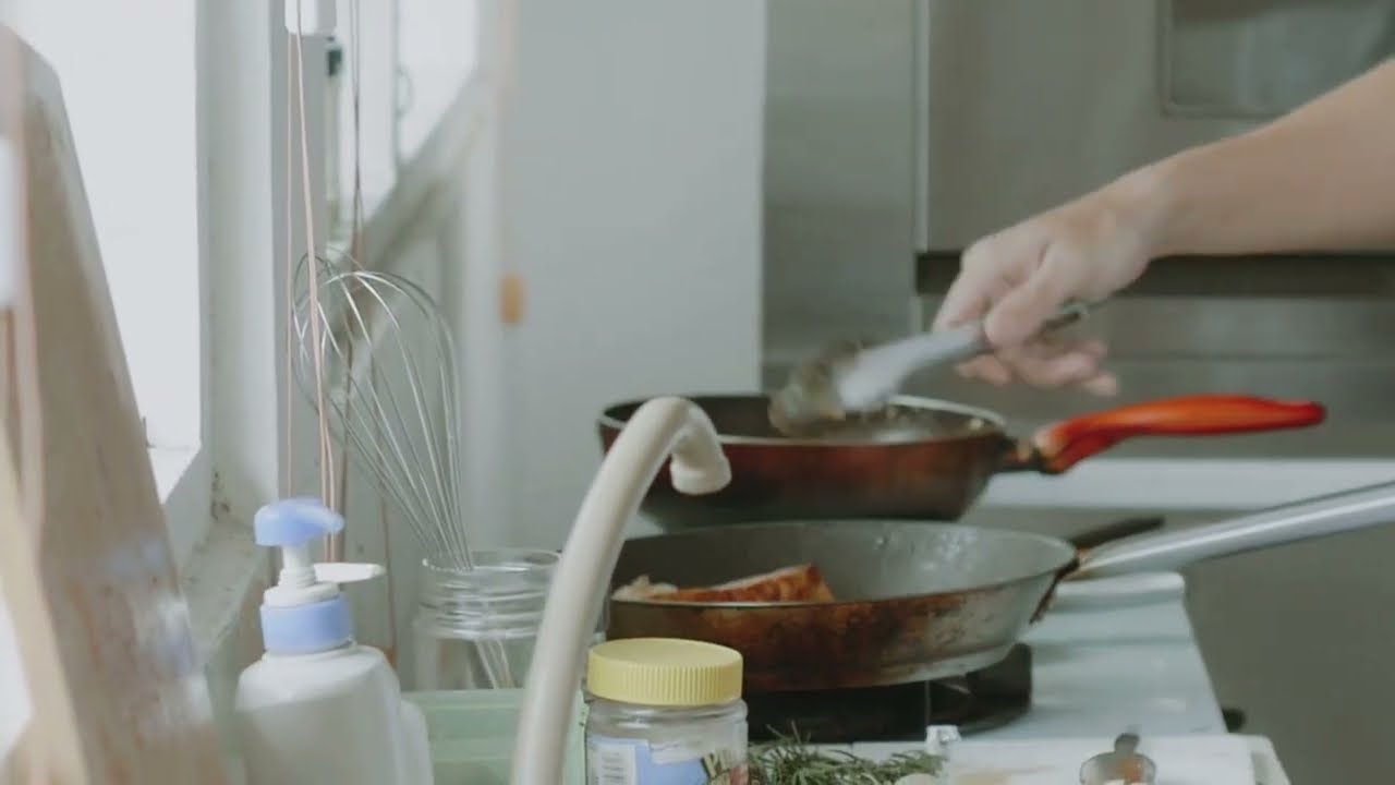 Stories in My Garden | Panasonic Lumix G95 Video Test