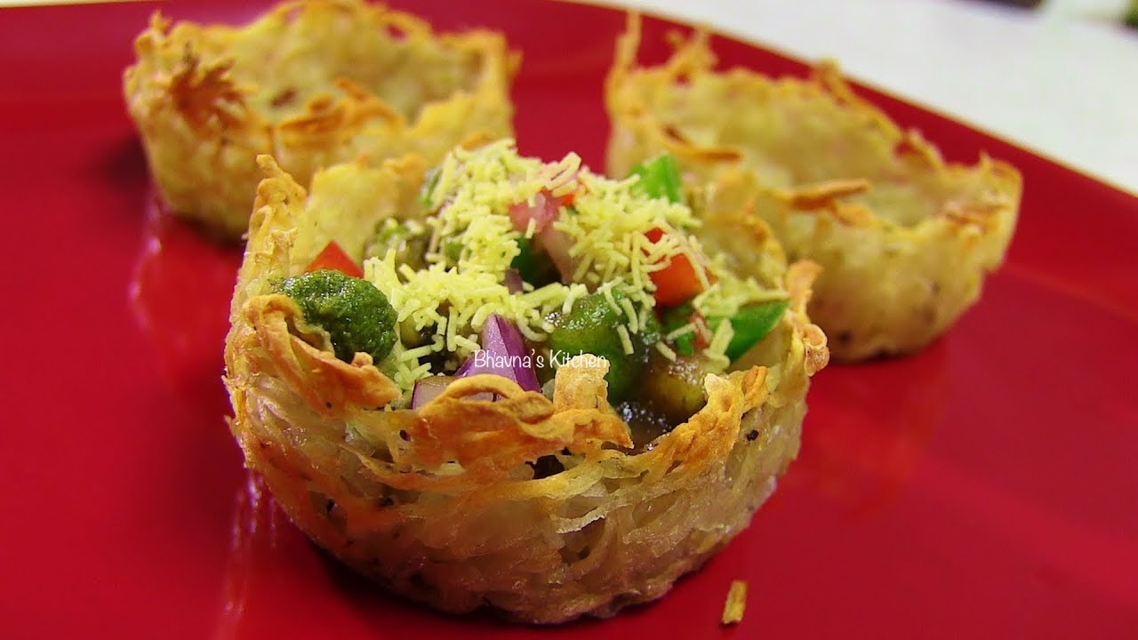 Aloo Tokri Chaat video recipe - Stuffed Potato Baskets recipe - Indian Recipes by Bhavna | Bhavna