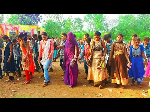 नानी तारो रातलो घाघरो //Nani Taro Ratlo Ghagro Ratlo //Beautiful Adiwasi Girls Dance //Raju Mandloi