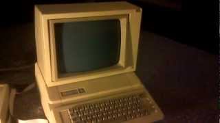 apple 2 lle start up and shut down