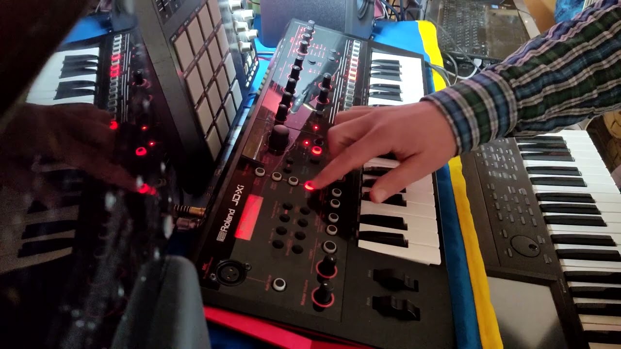 Synth Jam VII (ROLAND JD-Xi live session)