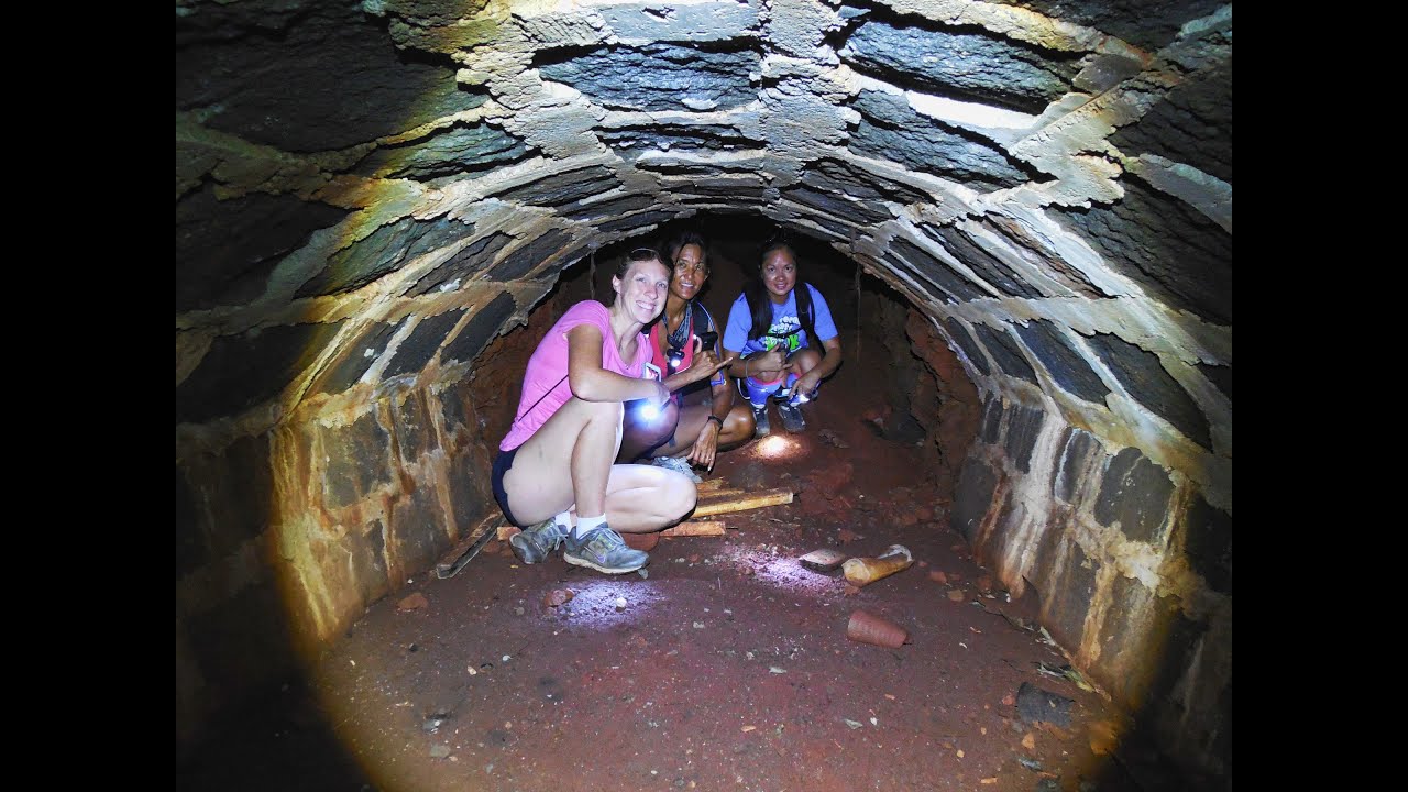 howzitboy hikesWaimalu ditch trail (McCandless ditch) YouTube