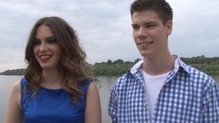 Video thumbnail of "Sara Jovanović i Marko Mandić: Zavirite na promociju spota za pesmu Ujutru"