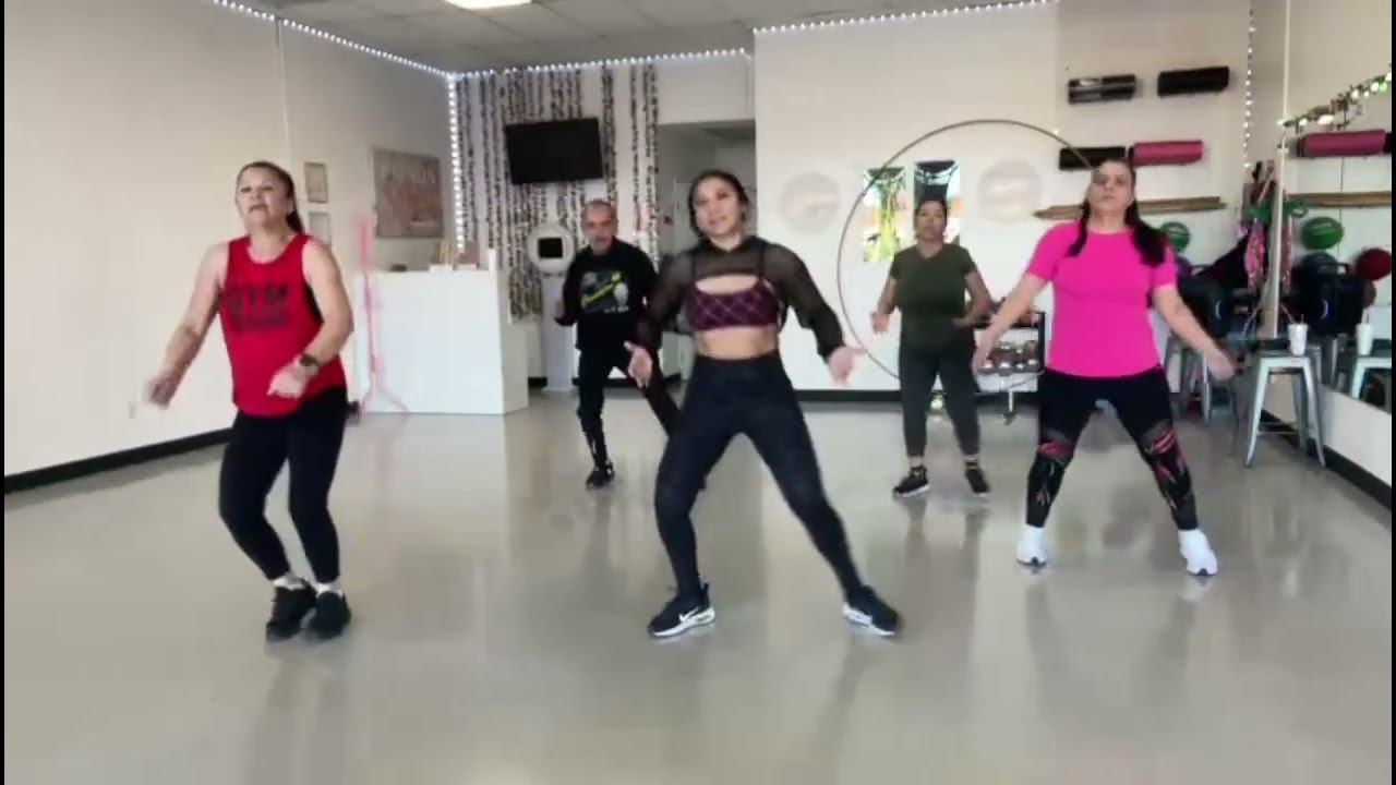 SHAKY SHAKY - DADDY YANKEE 💥👍👏YINELI❤️