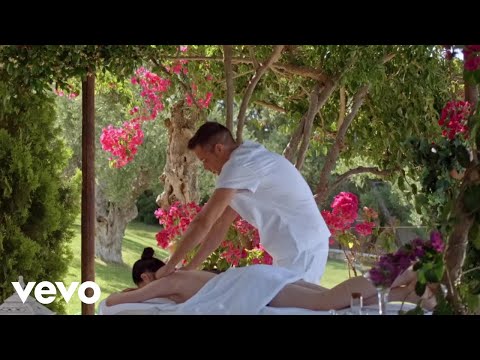 Nubel Feliz Yan Sexy Girl 7X XXX Xxxx Let KISS You Official Music Video