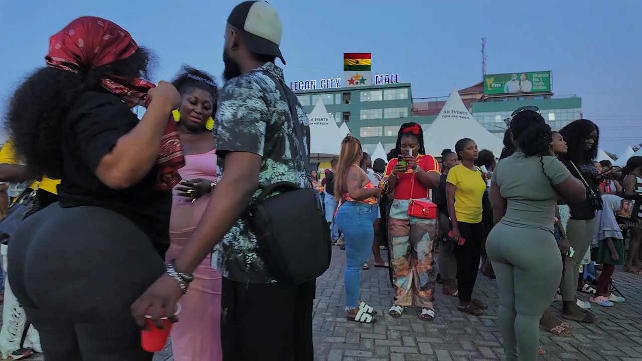 🇬🇭 Ночной рынок Аккры с невероятной ночной жизнью [Необработанный, нефильтрованный текст]