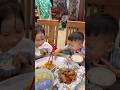 Mẹ ghẻ thiên vị không cho pipi ăn thịt tội nghiệp quá #shortvideo