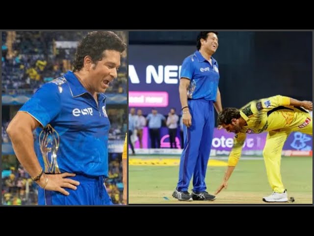 Sachin tendulkar shocking reaction when ms dhoni touch his feat during CSK vs Mi match class=