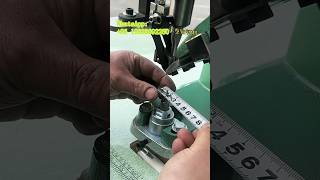 Produksjonsprosess, installasjonskrav og pris for rivetingsmaskin