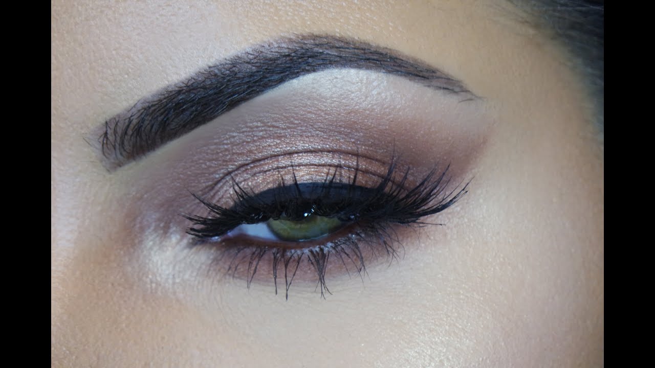 NEW Too Faced Chocolate Bon Bon Palette swatches and eye makeup tutorial | Tinakpromua