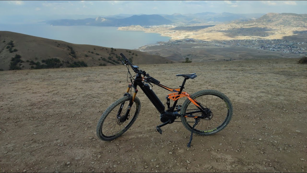 Up hill on electric bike 250W - 360 meters, 50% incline