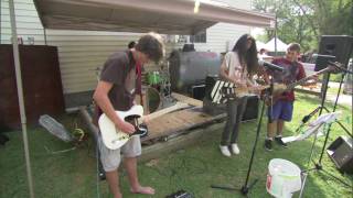 Video thumbnail of "Shrimp Shack Shooters- fortunate son"