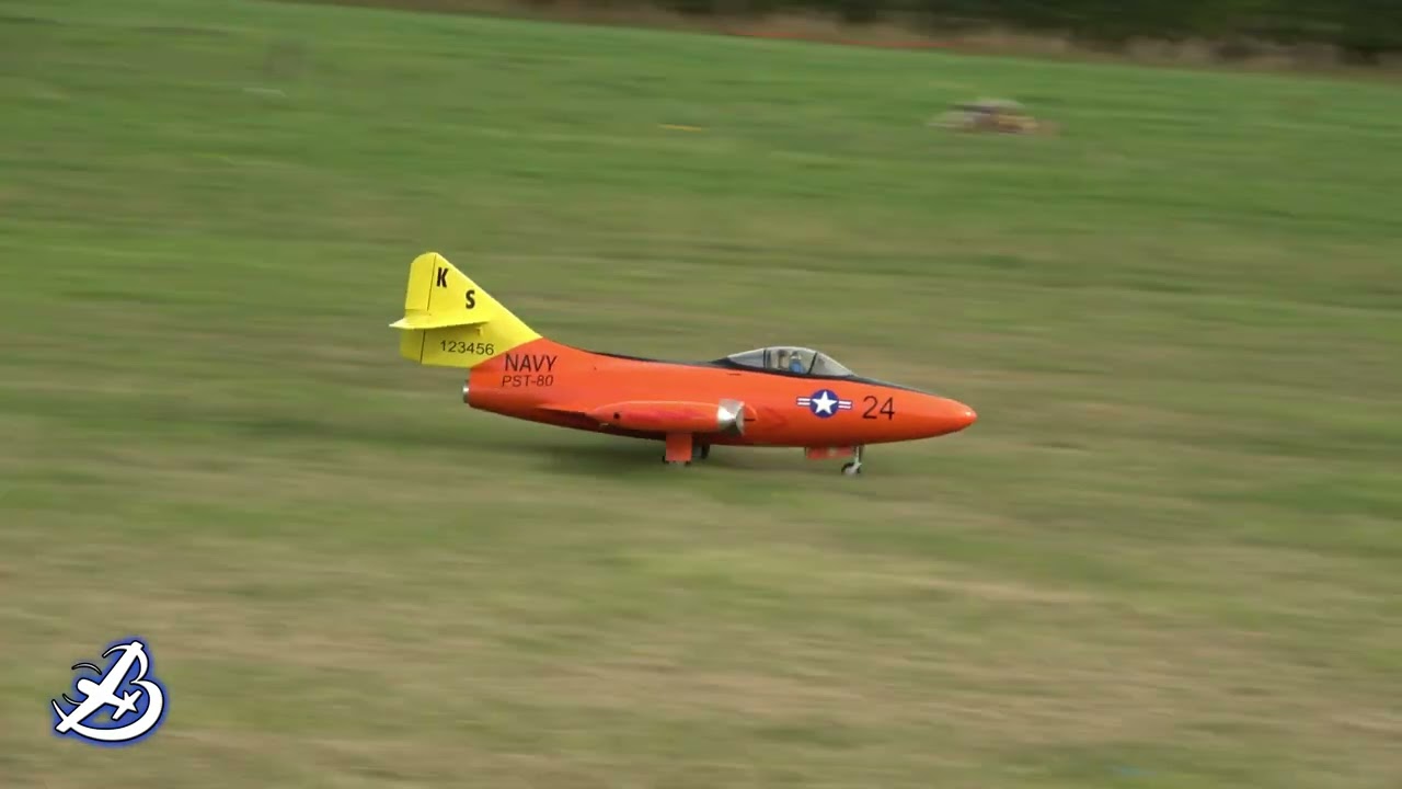 Lots of Jet aircraft flying at Headcorn airshow 2022 -  Headcorn - Southern Model Air Show 2022