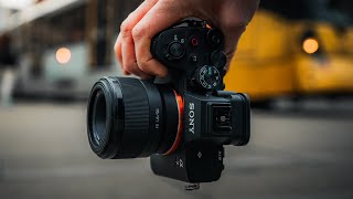 BEST Budget LENS POV STREET PHOTOGRAPHYT 50MM F1.8 // SONY A7IV