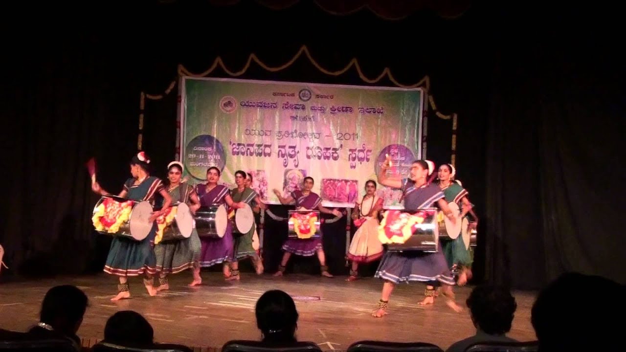 DOLLU KUNITHA BY VISUALLY CHALLENGED GIRLS | Choreography: Sujatha Murthy | Karnataka Folk Dance