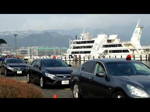 平成２９年　滋賀県警察年頭視閲式　機動捜査隊のパトカー行進