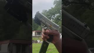 Guess different brand ammo do make a difference still got a few off😂🤷🏾‍♂️#viralshorts #Mrfanta556