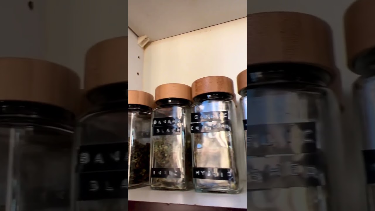 ORGANIZING MY CANNABIS CABINET