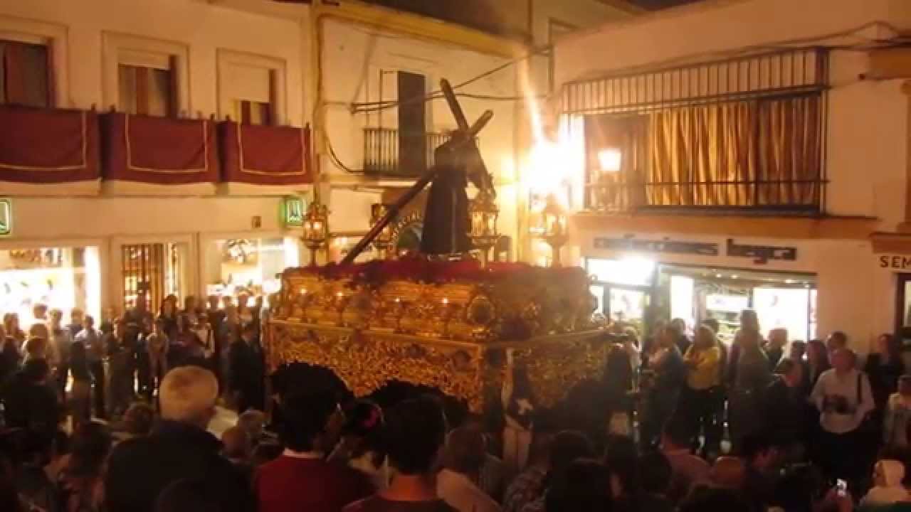 EL NAZARENO EN LA PLAZA RAMÓN Y CAJAL