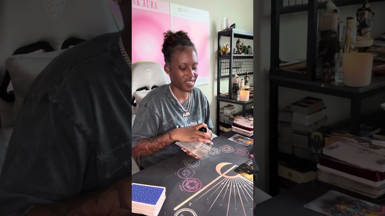 Aquarius ♒️Talkin SH*T & lyin 2 make this 3rd party feel good & they on their death bed 🛌 very weird