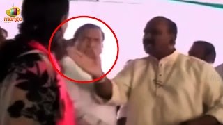 Nayini Narsimha Reddy SLAPS PJR Daughter Vijaya Reddy at Public Meeting