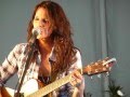 AUDE HENNEVILLE - LES CHOSES QUE L&#39;ON CROIT - MONTIGNY - 10.07.12