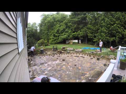 How to Install a 500 sq ft Techo-Bloc Athena Paver Patio in 2 min - time lapse video