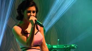 Marina and the Diamonds - Mowgli&#39;s Road live Manchester academy 06-10-12