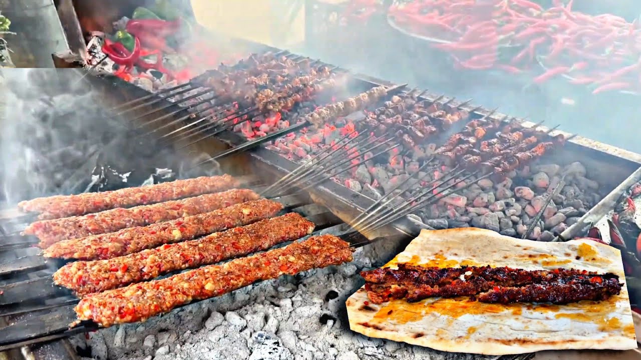 Street Food Tour | The Most Delicious Charcoal-Grilled Turkish Kebab الكباب التركي كما لم تره من قبل