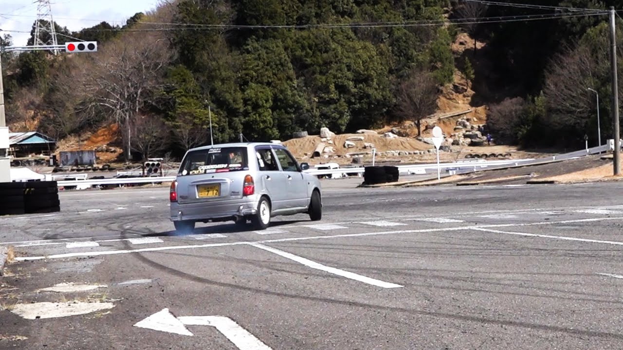 軽自動車のドリフトを１０年続けるとこうなる