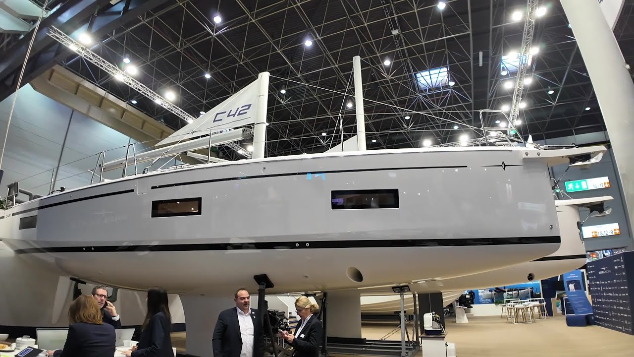 ⁣The 2026 BAVARIA C42 sailing boat - Quick look