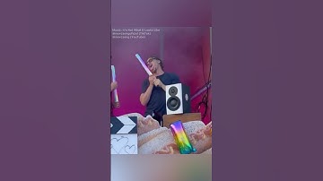 Pedro Pascal having fun to the tune of @NewzSong