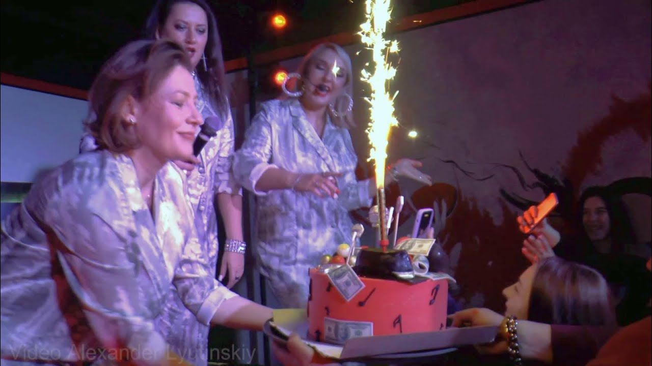 Группа ВОРОВАЙКИ - "Пролетают быстро годы" - YouTube