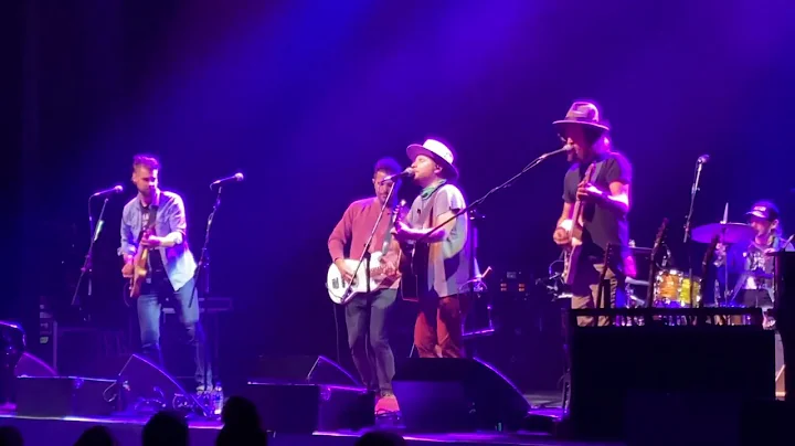 Forever and Seventeen LIVE Allen, Mack, Myers, Moo...