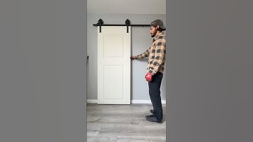 Installation barn door