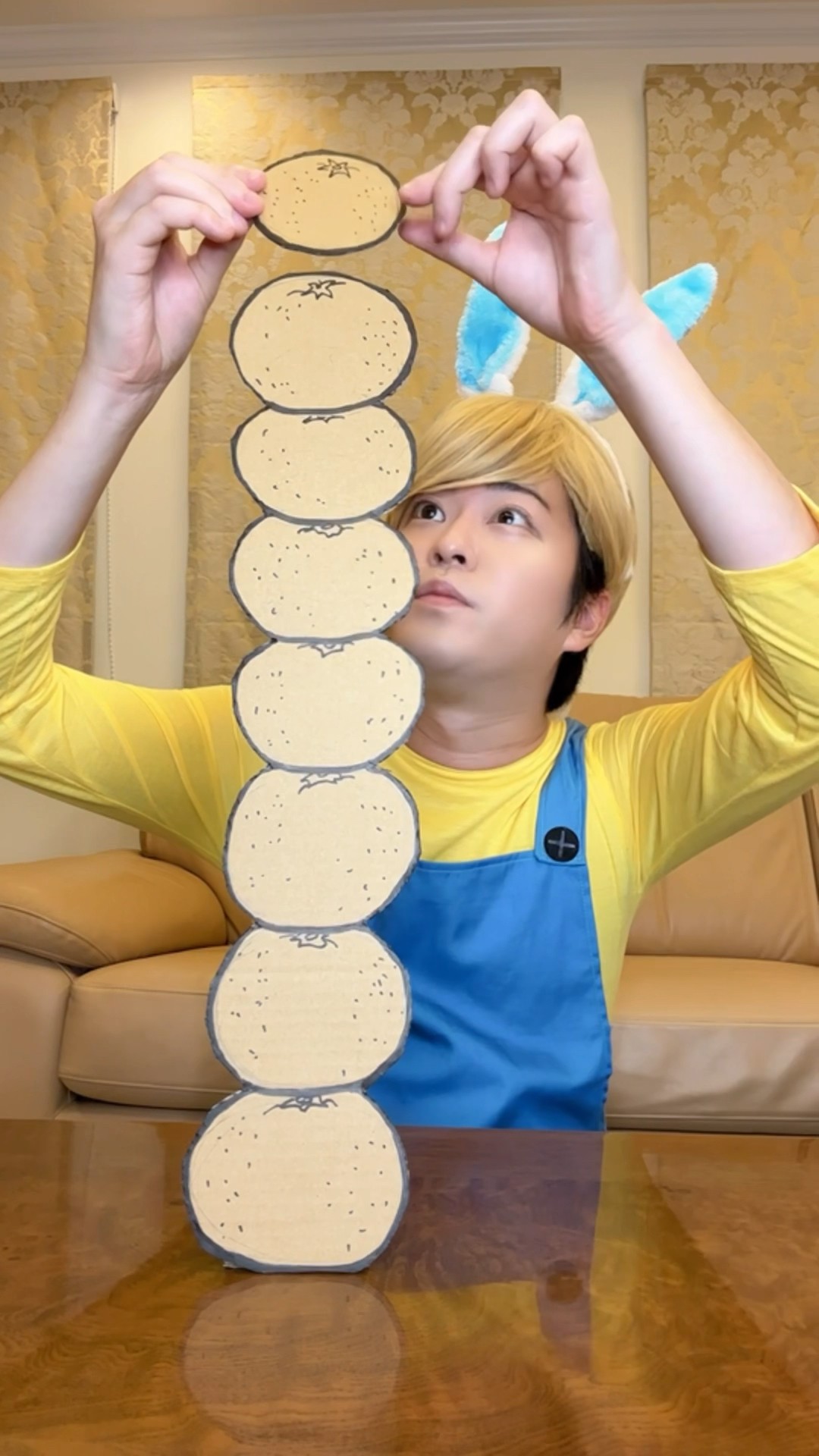 BUILD TOWER OUT OF CARDBOARD TANGERINES！#asmr