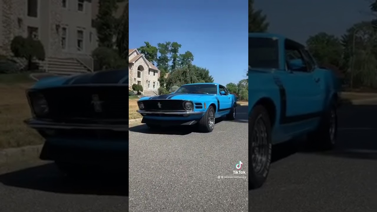 Grabber Blue looks amazing on this 1970 Boss 302, what do you think?