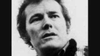 Gordon Lightfoot- Echoes of Heroes chords
