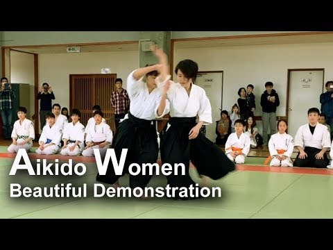 Aikido Women in Japan- Beautiful Demonstration